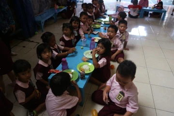 Makan Bersama